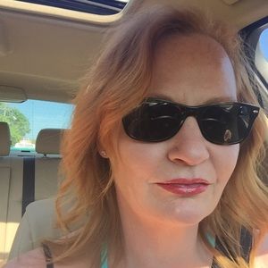 Meet your Posher, Shona